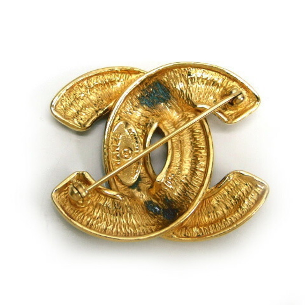 CHANEL Authentic Gold Brooch - Picture 2 of 9